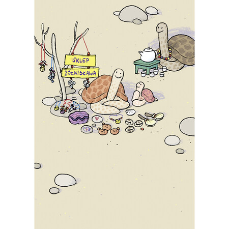 Trzy ż&oacute;łwie: Ż&oacute;łwisław, jego mama i siostra Ż&oacute;łwinka siedzą pod szyldem &bdquo;Sklep Ż&oacute;łwisława&rdquo;. Obok mamy stoi imbryk z herbatą i filiżanki. Przed Ż&oacute;łwinką i Ż&oacute;łwisławem leżą wyroby z muszli: kastaniety, naszyjnik, flet i skrzynka pocztowa.